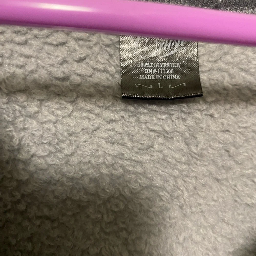 Sweater - Picture 2 of 3